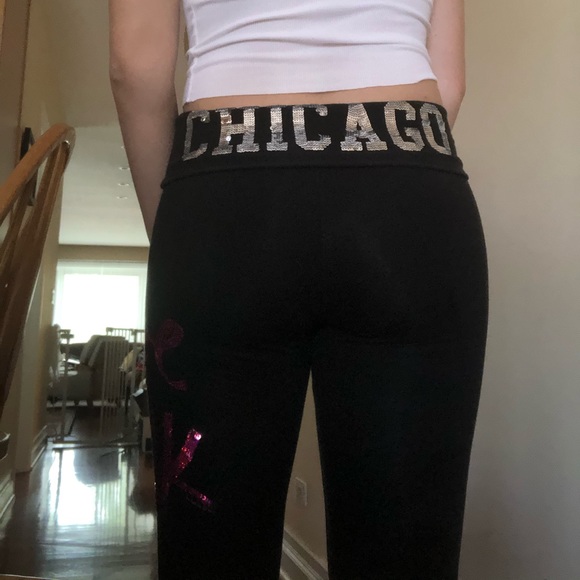 VS Pink sequin yoga pants - Picture 3 of 3